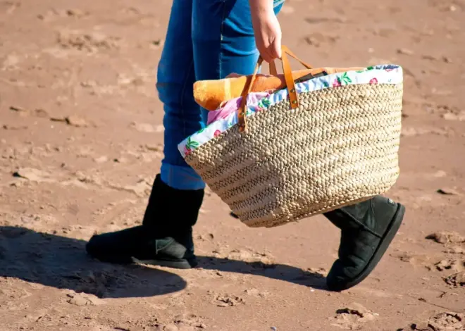 Hvordan justerer jeg højden på en spadserestok?